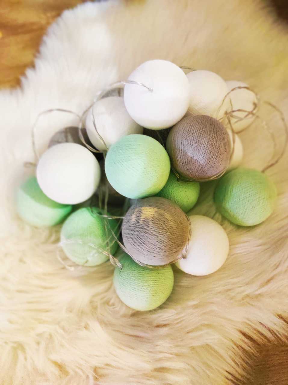 Işıklı Toplar Yeşil-Gri-Beyaz