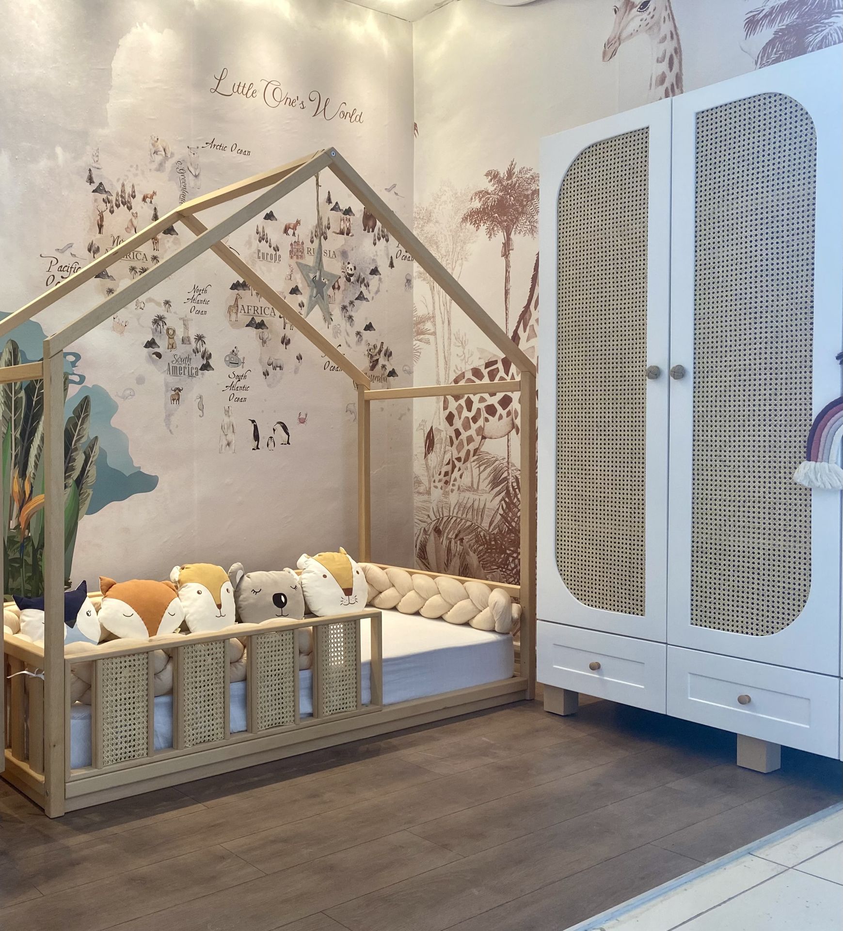 Souffle Takım (100*200 Sorbe Montessori Karyola ve Sufle Gardırop Son 1 Adet)